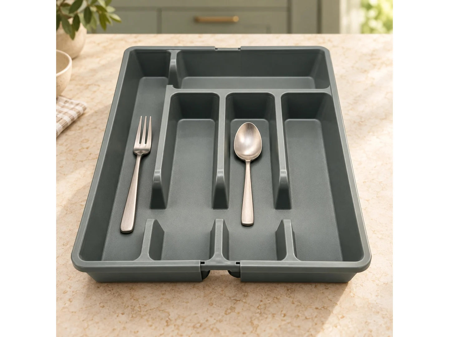 Extendable Cutlery Tray